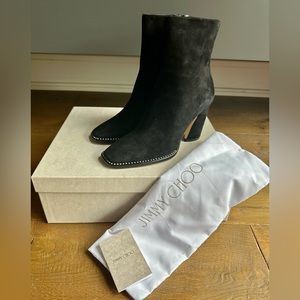 JIMMY CHOO  Women’s Mavin suede ankle boots in black.        Size 37